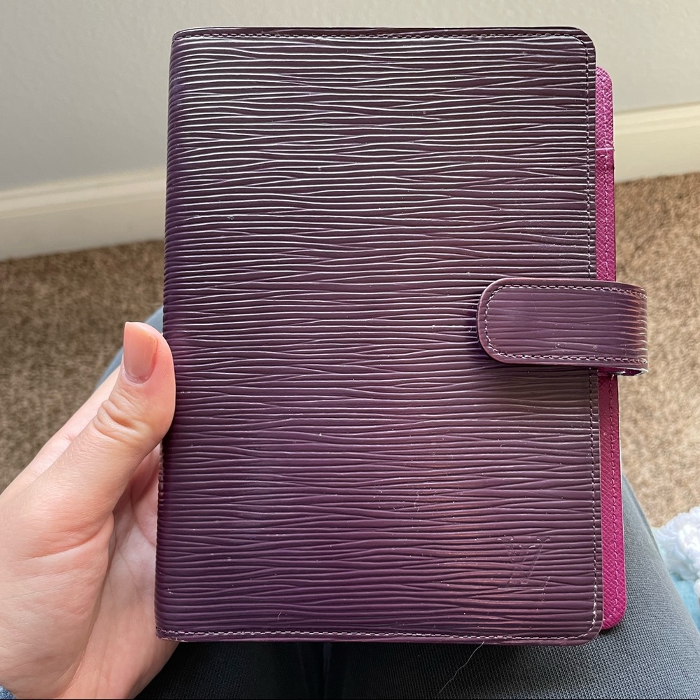 LV Agenda Cover 💜